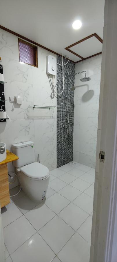 Cowry Inn Фулиду Екстериор снимка
